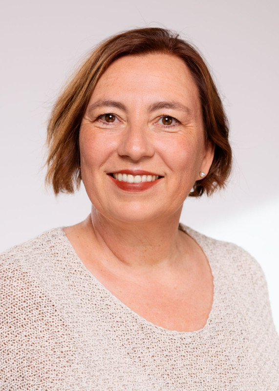 Alexandra Scharbatke Alexandra Scharbatke